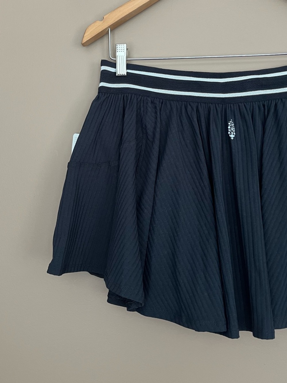 {FP Movement} Sultry Skort in Black - Womens Large - NWT - Picture 7 of 14